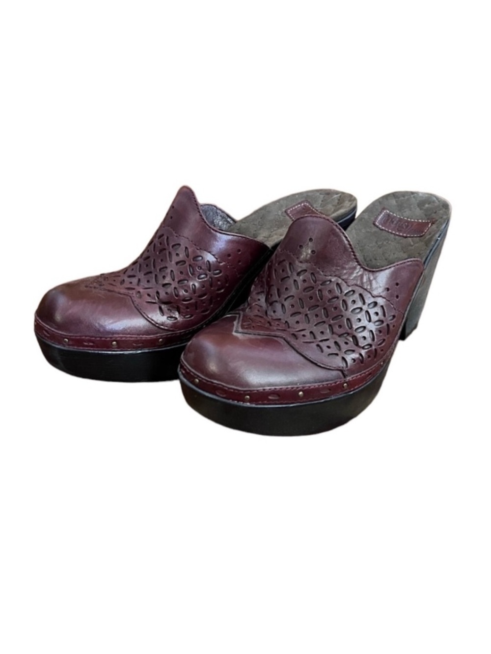 Indigo by Clark’s 8.5 Clogs Burgandy Round Toe Boho Comfort Shoe